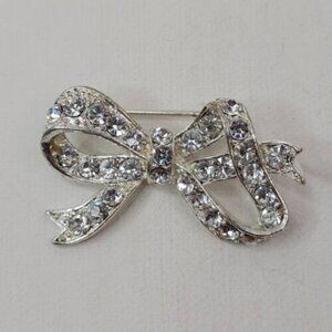Silver Tone Bow Clear Rhinestone Brooch Unmarked Pin